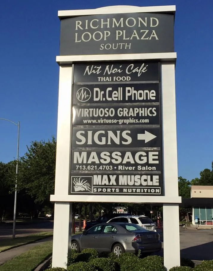 Pylon Signs signage